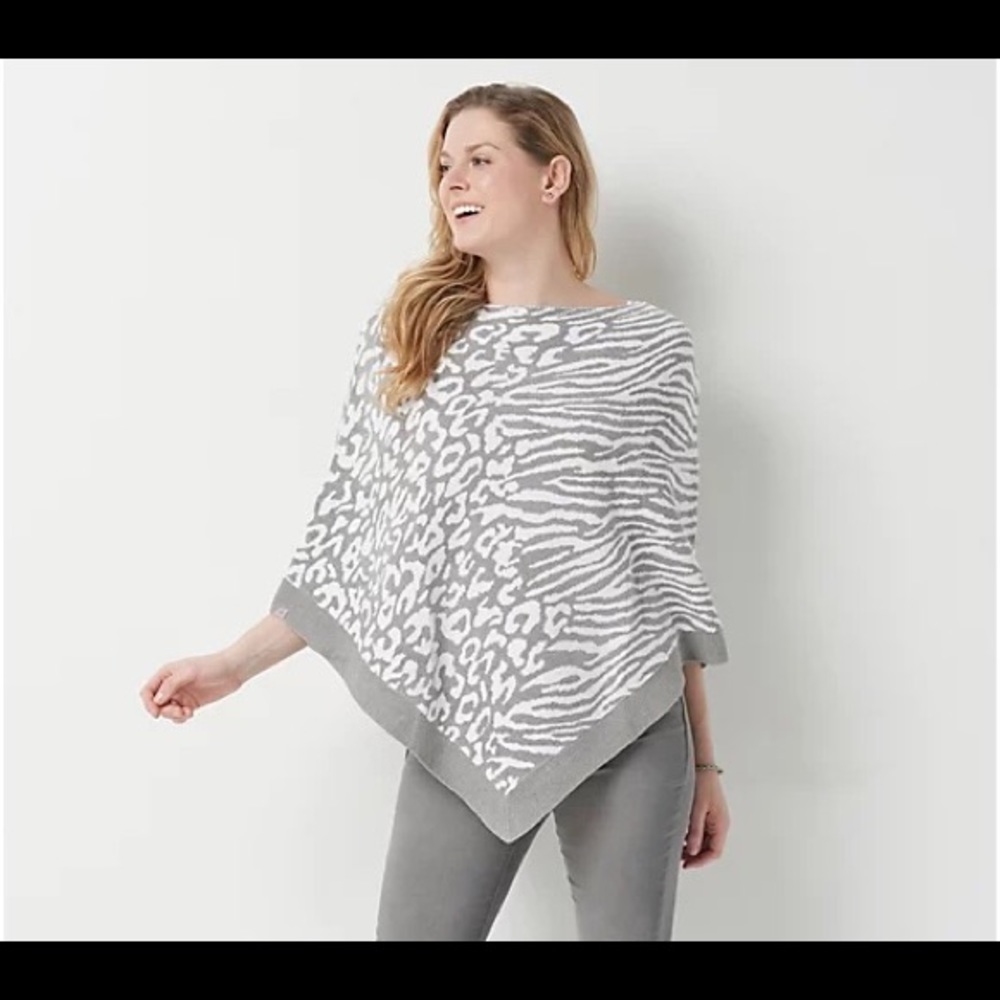 Barefoot Dreams Cozy Chic Poncho
